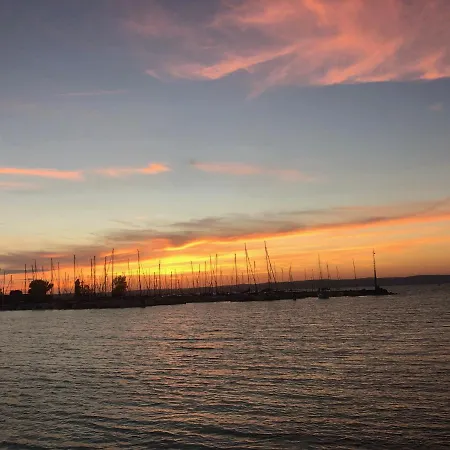 Daire Sun And Beach Vacation In Siofok